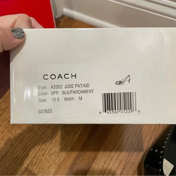 Coach Jude Patent Leather Black Parchment Studded Tassel Kitten Heels Women 10 - Picture 10 of 11